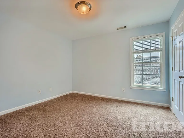 1231 Brentwood Ct — Photo 11