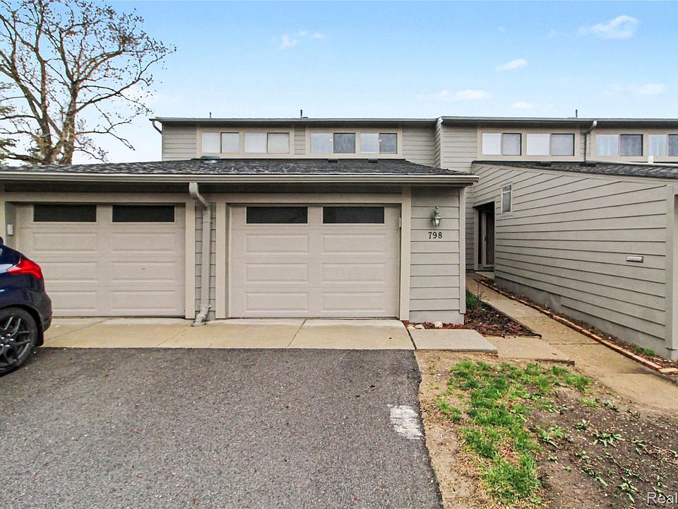 1st image of 798 Peninsula Ct