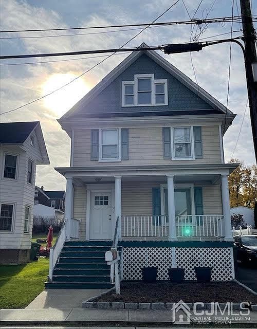 1st image of 30 Hart St