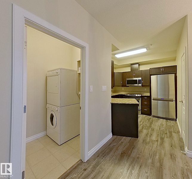 Edmonton Apartment for rent - 2 Bedrooms — photo 10