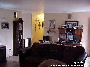 4th image of 8318 Kingley Dr