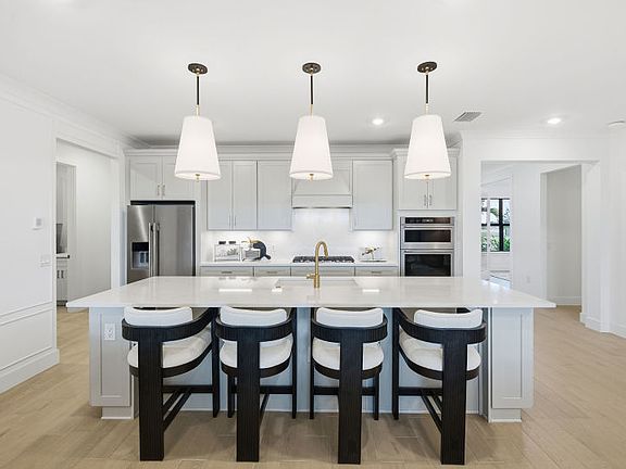 Kitchen with center island
