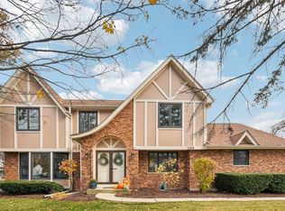 1006 Bankfield Ct, Naperville, IL 60540