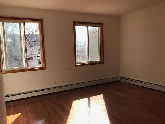 4th image of 15017 41st Ave