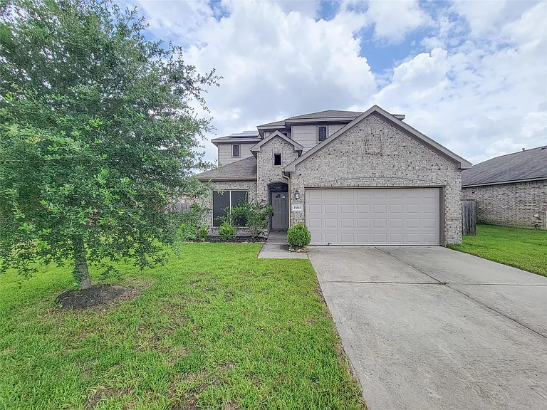 15611 Jackie Robinson Rd — Photo 1