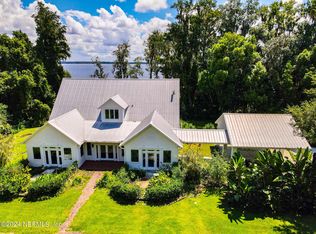 595 W River Rd, Palatka, FL 32177