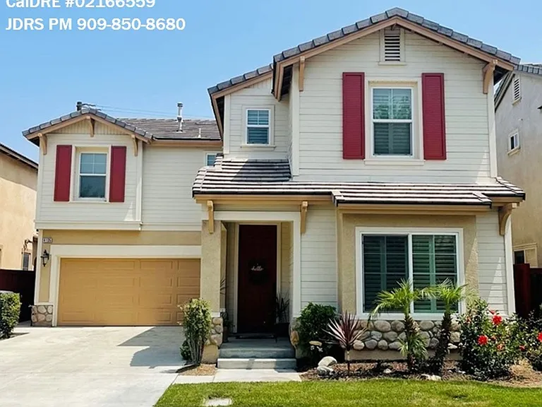 4135 Garvey Way — Photo 1
