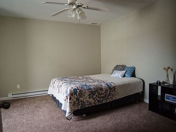 5th image of 113 Montauk Dr