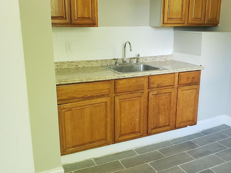 1st image of 1355 W 30th St