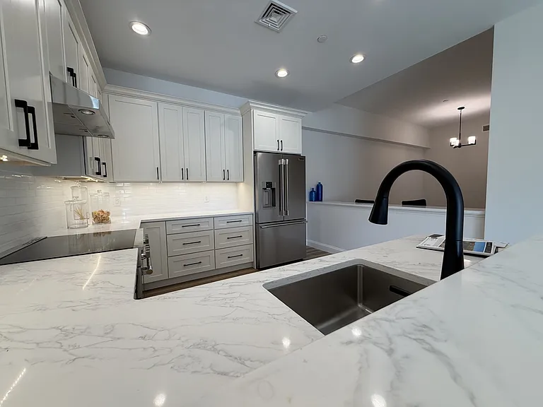904 Oakridge Dr #904 — Photo 11