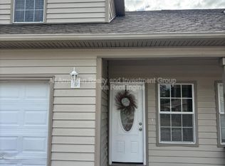 42 Avery Dr, Valparaiso, FL 32580