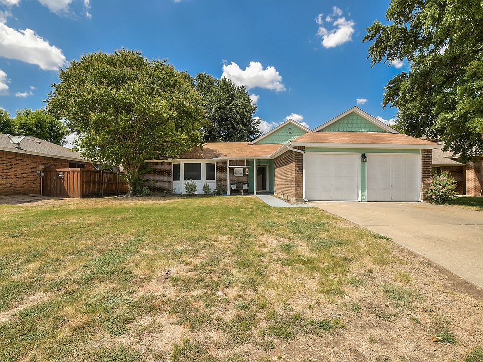 1st image of 2662 Fairmont Dr