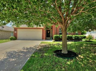 1002 Rutherford Dr, Leander, TX 78641