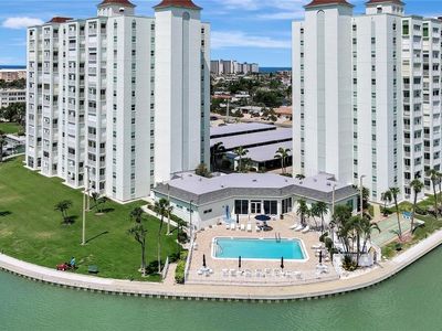 400 64TH AVENUE #202, Saint Pete Beach, FL, 33706