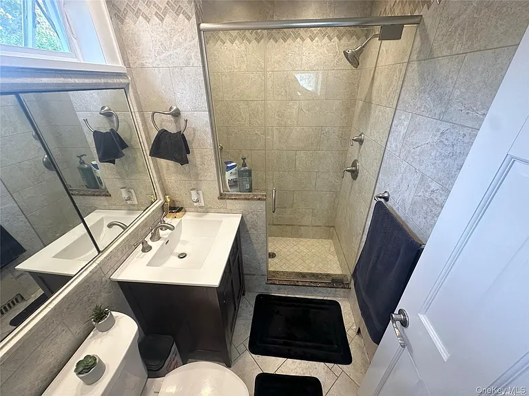 272 Lincoln Blvd — Photo 6