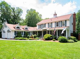 6117 Burnett St, Alexandria, VA 22310