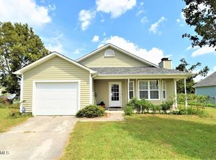 302 Benjamin Ct, Jacksonville, NC 28540
