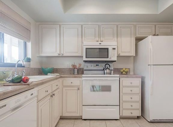 4th image of 9806 Lombard Ct APT 206