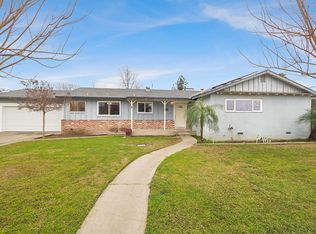683 N Villa Avenue, Dinuba, CA 93618