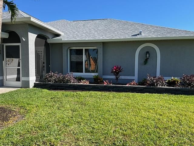 1st image of 1304 SW 31st Terrace Cpe