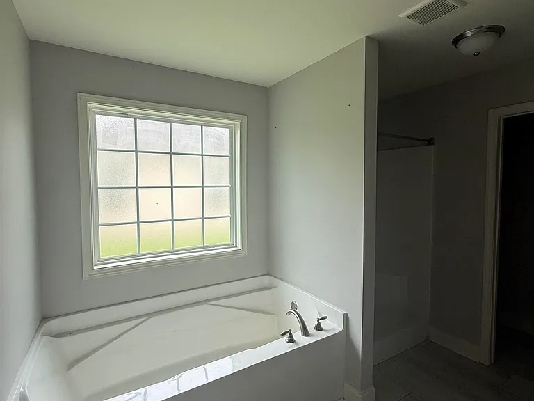 120 Worchester Cir — Photo 14
