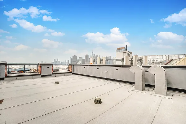 Rented by Compass | media 7