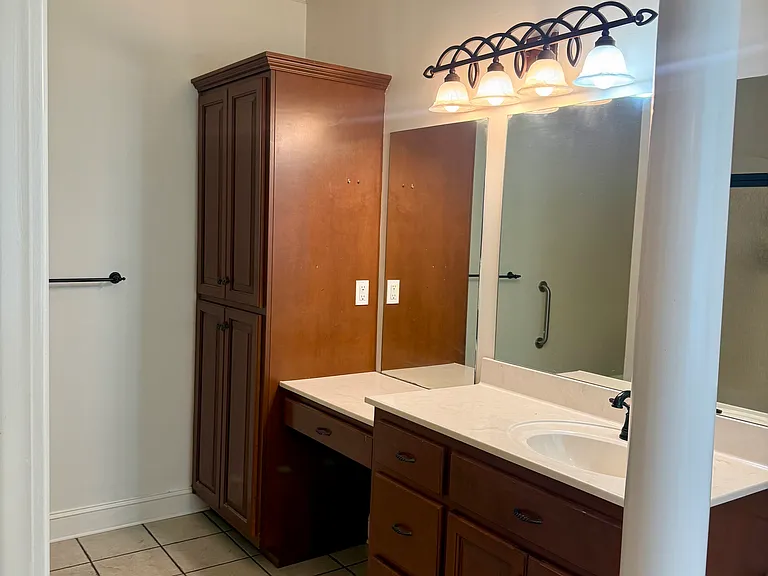 364 Springhill Dr — Photo 11