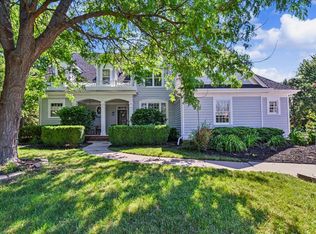 2270 Vincent DRIVE, Brookfield, WI 53045