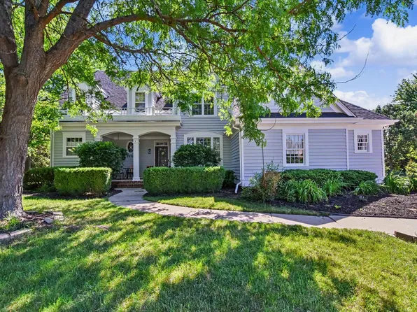 2270 Vincent DRIVE, Brookfield, WI 53045
