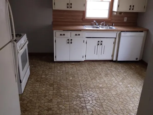 4534 Zane Ave N, Crystal, MN 55422