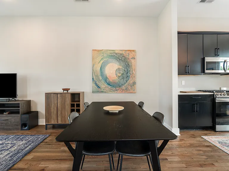 1705 Adams St — Photo 46