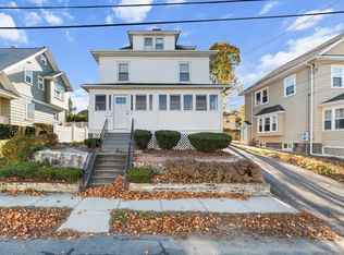 11 Florence St, Quincy, MA 02170