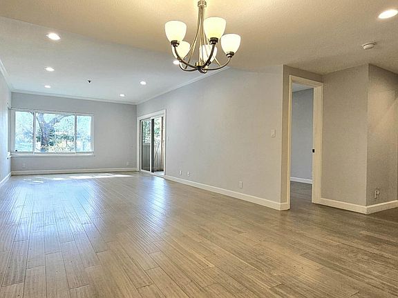3rd image of 440 Cesano Ct APT 113