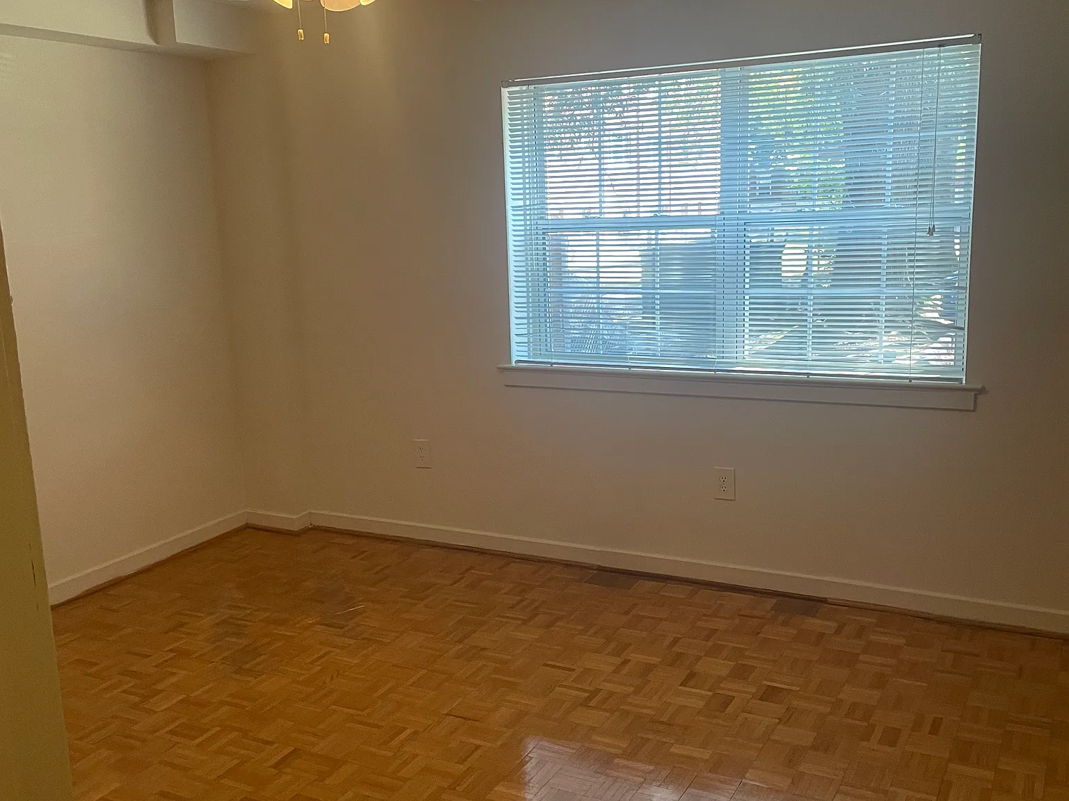 1 bed, 700 sqft, $1,875 — Photo 4