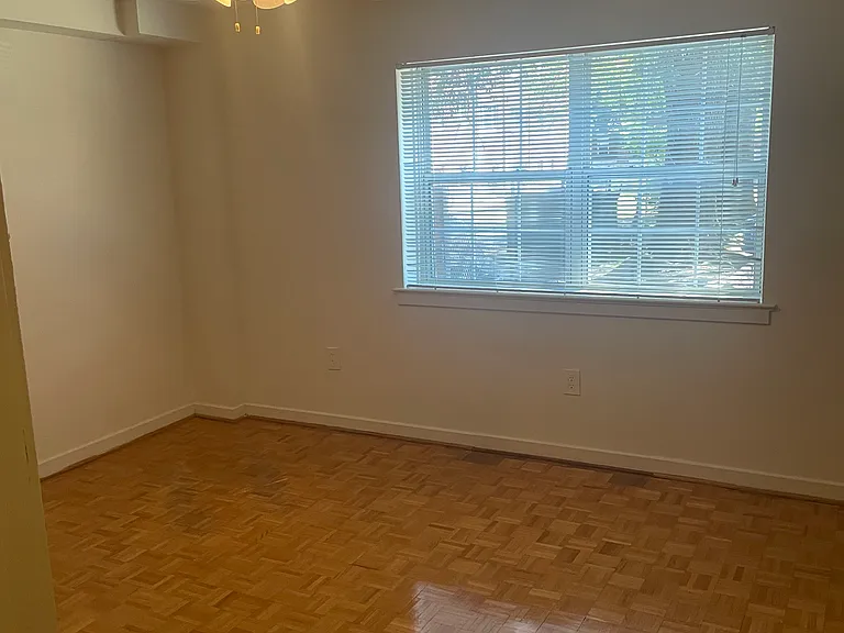 540 N Thomas St #3 — Photo 4