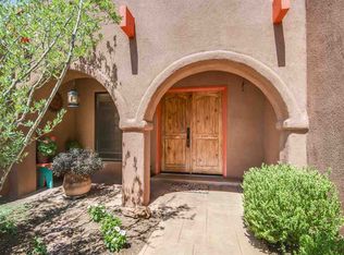 2228 Calle Alvarado, Santa Fe, NM 87505