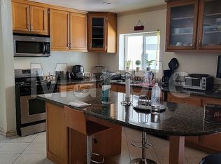 16222 Chase St UNIT 2, North Hills, CA 91343