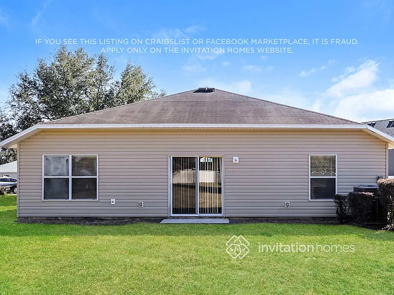 9098 Gloucestershire Ct — Photo 16
