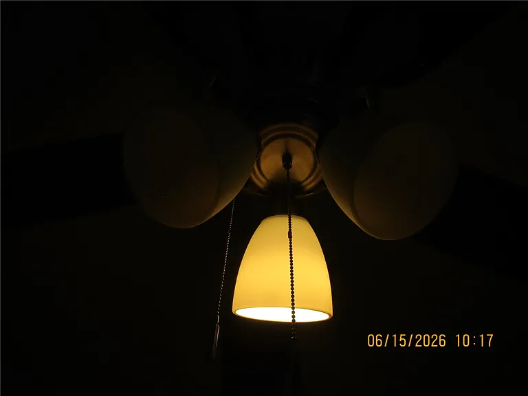 569 Harbor Dr — Photo 17