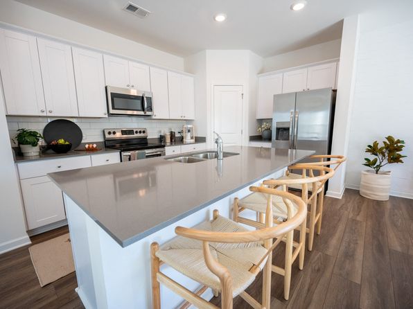 6462 Waypoint St #6440