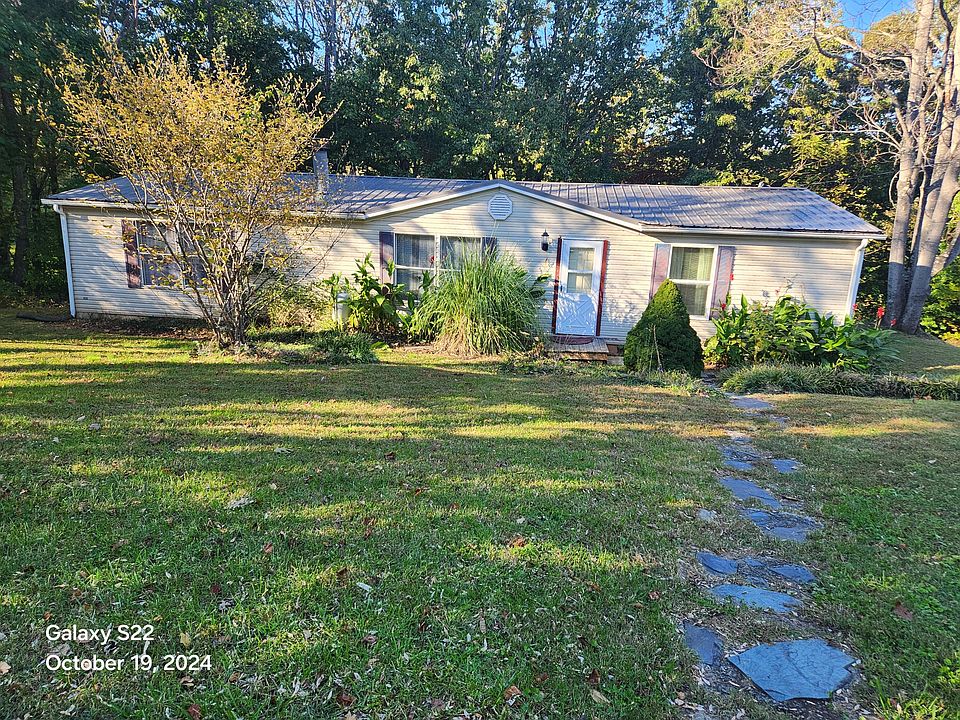 1st image of 104 Sunnyview Ct