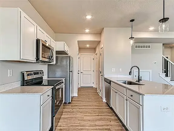 6923 Bluebell Ct — Photo 10