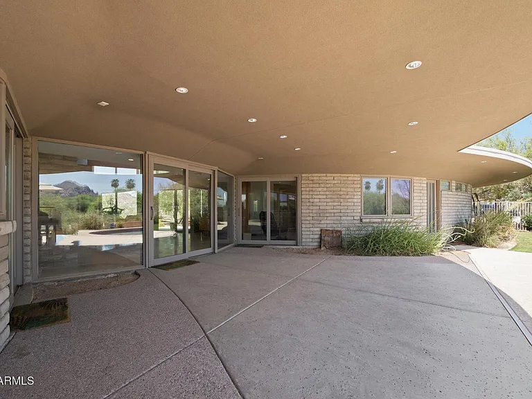 6111 N Palo Cristi Rd — Photo 32