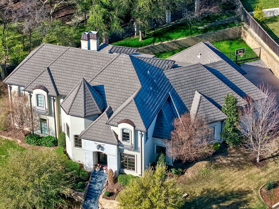 1st image of 7001 Oakmont Ter