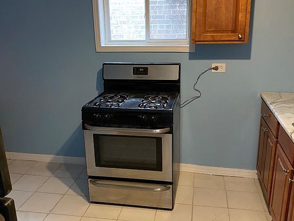 4th image of 14204 S Lowe Ave