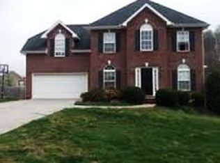 5410 Holly Ridge Ln, Knoxville, TN 37931