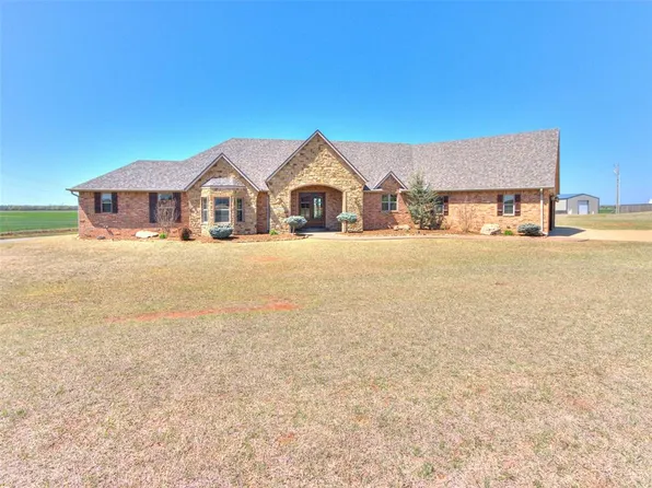 22966 Cterling Dr, Kingfisher, OK 73750