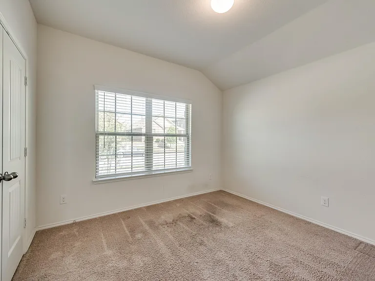 1540 Acmite Ave — Photo 17