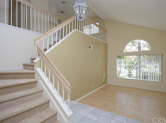 2nd image of 25133 Parkcrest Dr