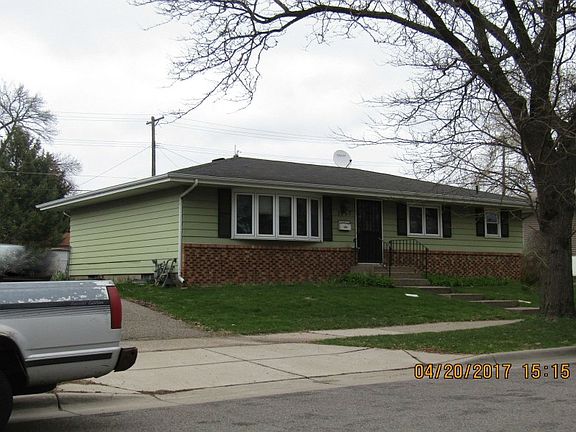 3rd image of 1057 Stinson St